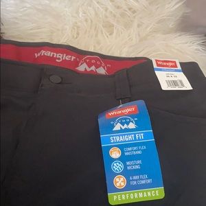 wrangler straight outdoor cargo pants // sz 36/32